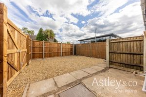 courtyard/parking- click for photo gallery
